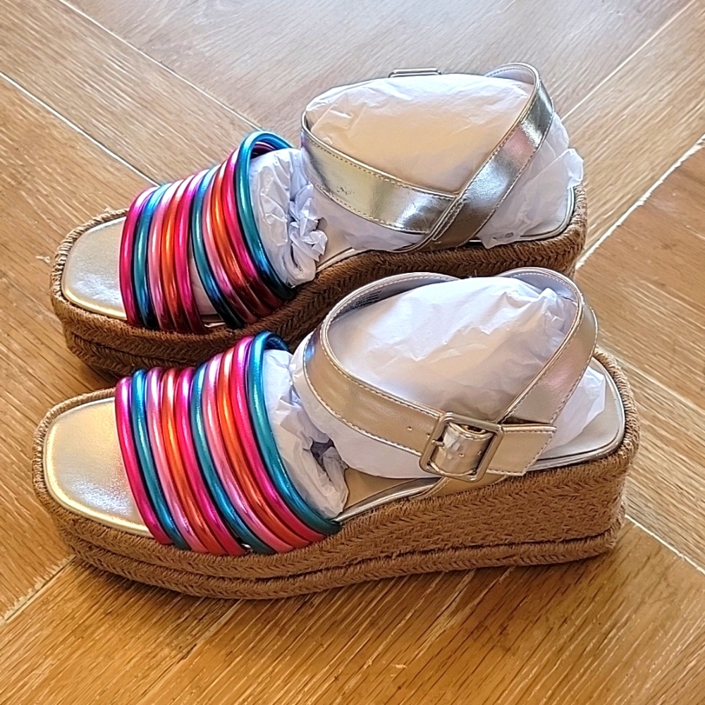 Colorful Metallic Platform Sandals - Picture 3 of 7